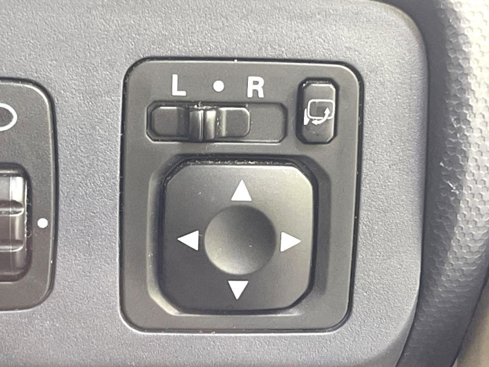2012 Mitsubishi eK Wagon DBA-H82W (UW-69f2a4650c989)[7]