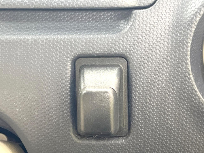 2012 Mitsubishi eK Wagon DBA-H82W (UW-69f2a4650c989)[9]