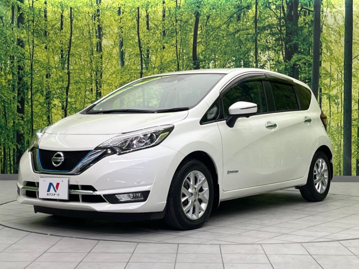 2017 Nissan Note DAA-HE12 (UW-69f2a46aa165b)[15]