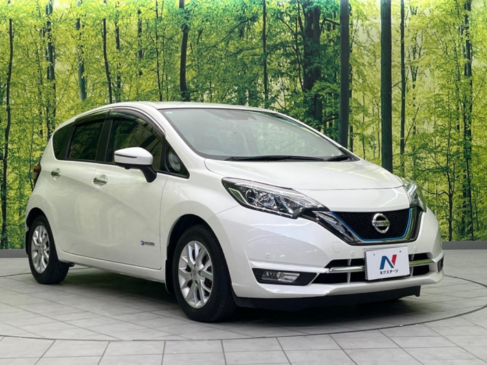 2017 Nissan Note DAA-HE12 (UW-69f2a46aa165b)[27]