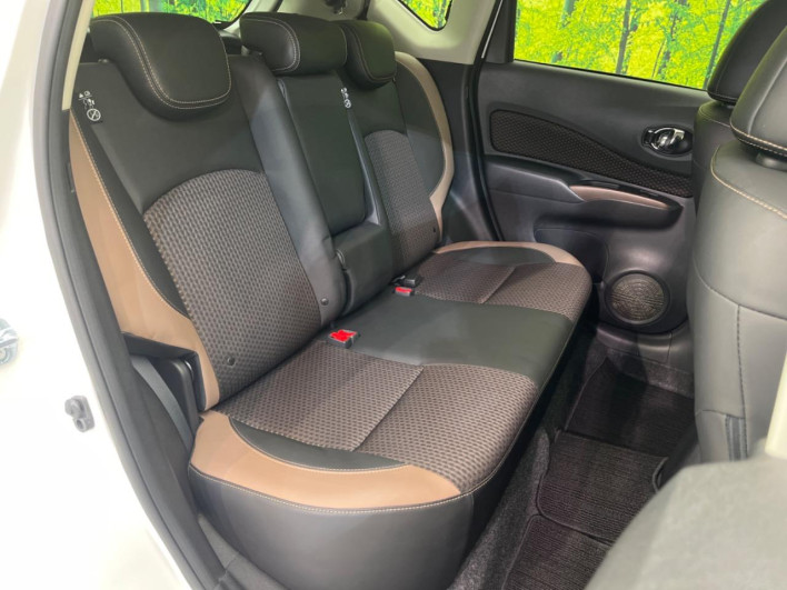 2017 Nissan Note DAA-HE12 (UW-69f2a46aa165b)[28]