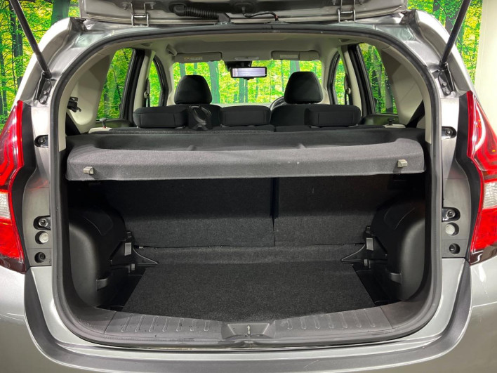 2020 Nissan Note DAA-HE12 (UW-69f2a46aecb9a)[29]