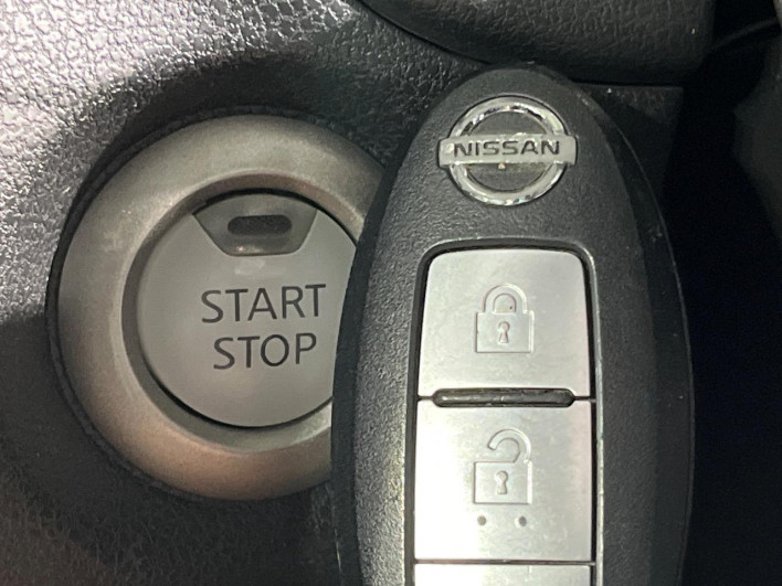 2020 Nissan Note DAA-HE12 (UW-69f2a46aecb9a)[4]