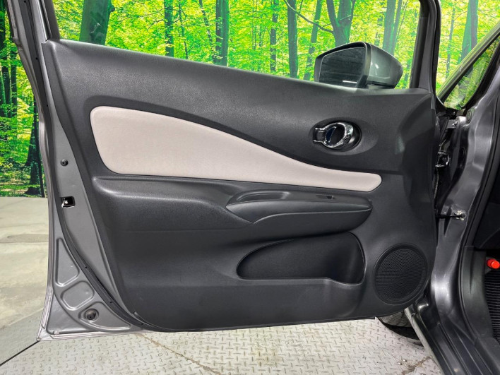 2020 Nissan Note DAA-HE12 (UW-69f2a46aecb9a)[27]