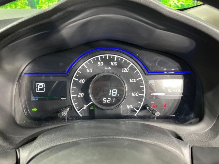 2020 Nissan Note DAA-HE12 (UW-69f2a46aecb9a)[11]