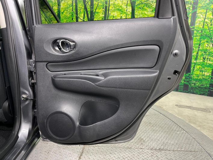 2020 Nissan Note DAA-HE12 (UW-69f2a46aecb9a)[26]