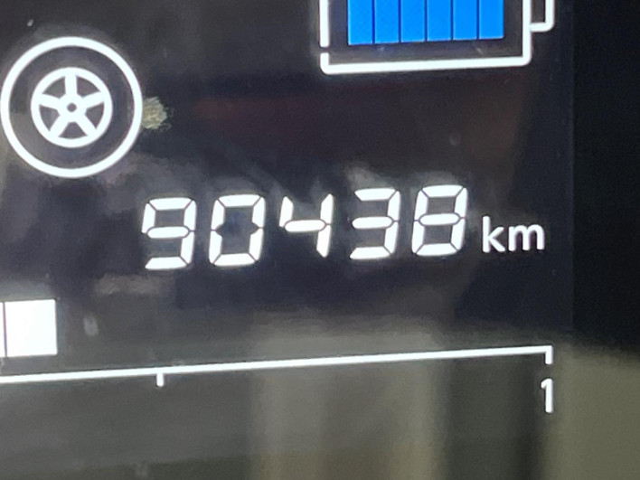 2020 Nissan Note DAA-HE12 (UW-69f2a46aecb9a)[2]