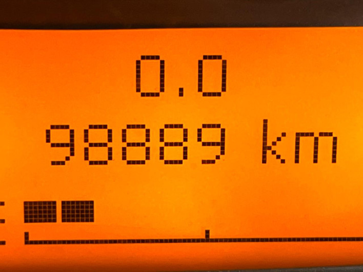 2010 Suzuki ALTO Lapin DBA-HE22S (UW-69f2a46af2b8f)[2]