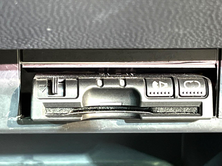 2010 Suzuki ALTO Lapin DBA-HE22S (UW-69f2a46af2b8f)[9]