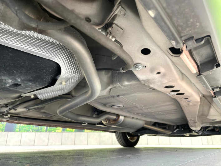 2017 Suzuki ALTO Lapin DBA-HE33S (UW-69f2a46d34c87)[12]