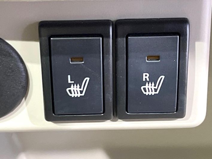 2018 Suzuki ALTO Lapin DBA-HE33S (UW-69f2a46e5ebc9)[19]