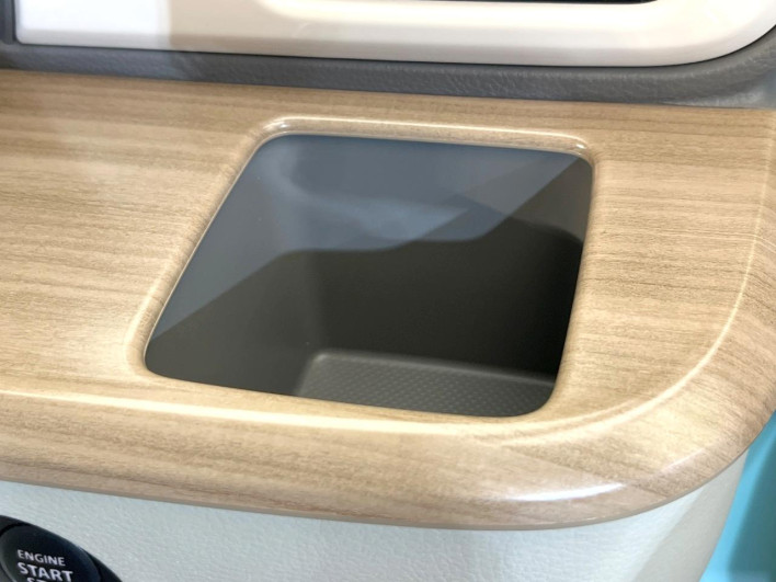 2020 Suzuki ALTO Lapin DBA-HE33S (UW-69f2a46f9eb36)[22]