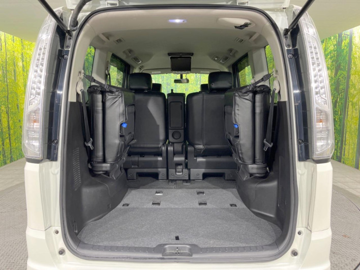 2013 Nissan Serena DAA-HFC26 (UW-69f2a471a0f34)[8]