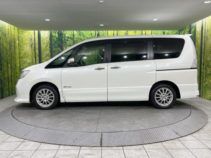 2013 Nissan Serena DAA-HFC26 (UW-69f2a471a0f34)[5]