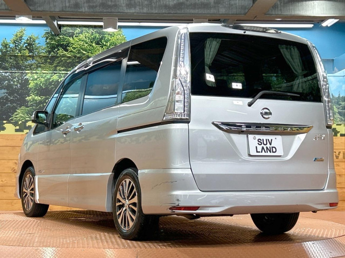 2015 Nissan Serena DAA-HFC26 (UW-69f2a471db24c)[13]