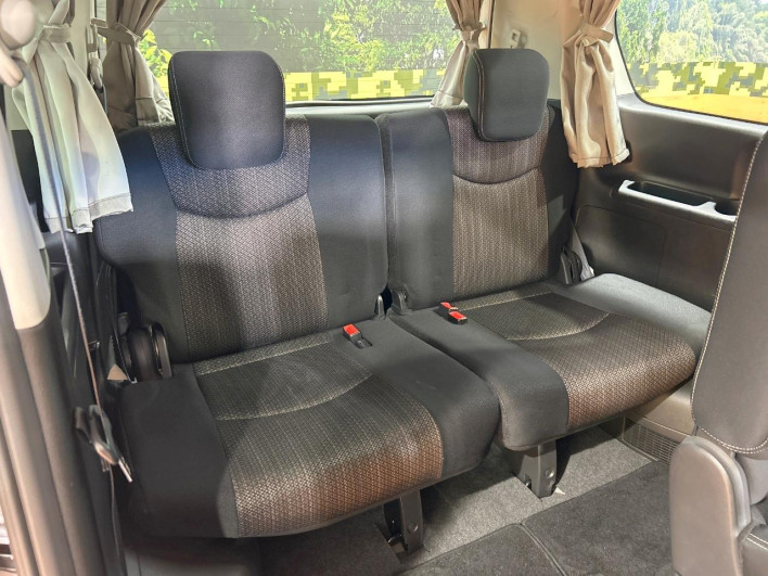 2015 Nissan Serena DAA-HFC26 (UW-69f2a471db24c)[21]