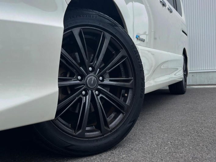 2015 Nissan Serena DAA-HFC26 (UW-69f2a471e68bb)[5]