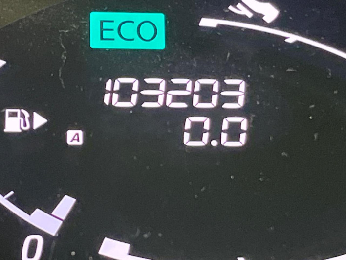 2015 Nissan Serena DAA-HFC26 (UW-69f2a472d5ebb)[2]