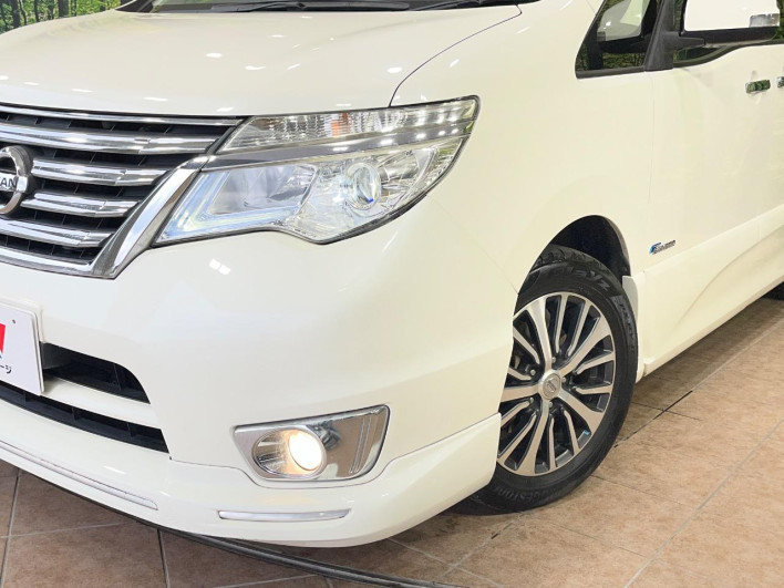 2015 Nissan Serena DAA-HFC26 (UW-69f2a472d5ebb)[12]