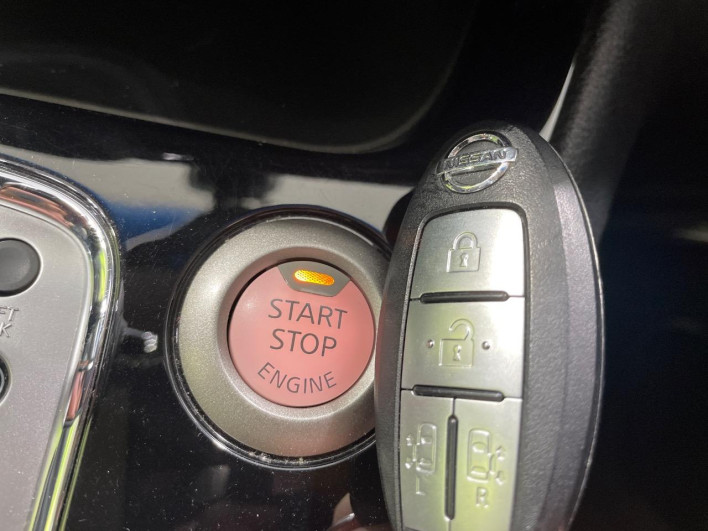 2016 Nissan Serena DAA-HFC26 (UW-69f2a47390052)[16]