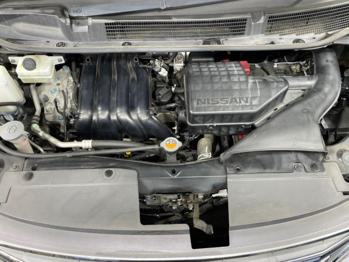 2016 Nissan Serena DAA-HFC26 (UW-69f2a47390052)[5]