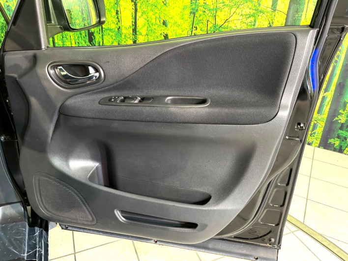 2016 Nissan Serena DAA-HFC26 (UW-69f2a47408854)[9]