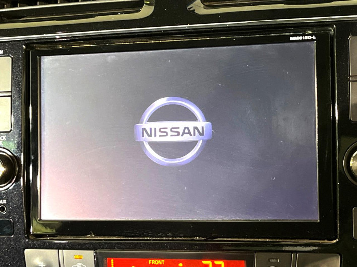 2016 Nissan Serena DAA-HFC26 (UW-69f2a47408854)[18]