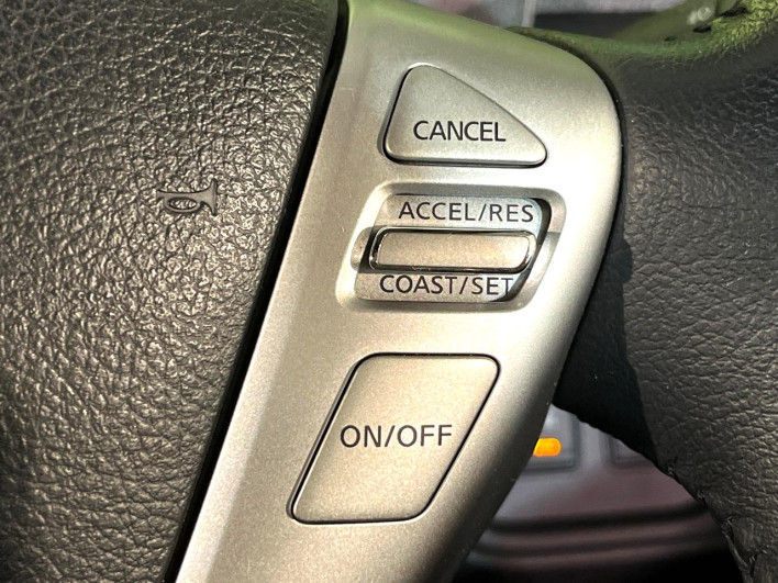 2016 Nissan Serena DAA-HFC26 (UW-69f2a47408854)[25]