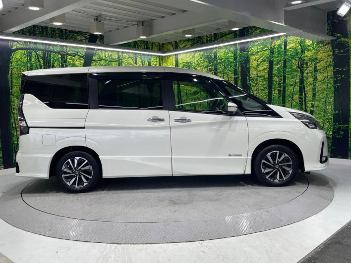 2020 Nissan Serena 6AA-HFC27 (UW-69f2a47492b7f)[16]