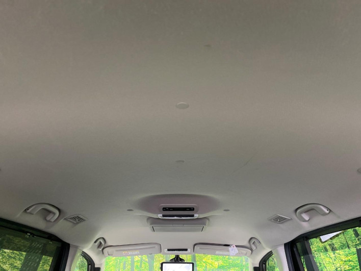 2022 Nissan Serena 6AA-HFC27 (UW-69f2a476b9979)[25]