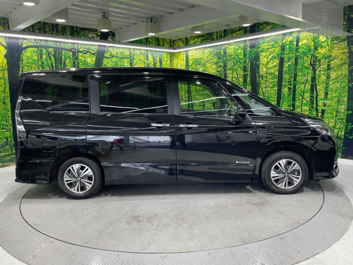 2022 Nissan Serena 6AA-HFC27 (UW-69f2a476b9979)[20]
