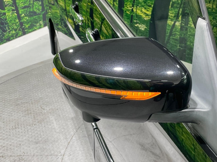 2022 Nissan Serena 6AA-HFC27 (UW-69f2a476b9979)[23]