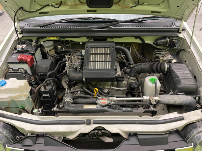 2012 Suzuki Jimny ABA-JB23W (UW-69f2a478564b4)[4]