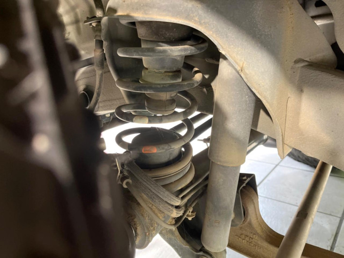 2014 Suzuki Jimny ABA-JB23W (UW-69f2a4785935e)[21]