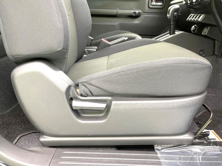 2023 Suzuki Jimny 3BA-JB64W (UW-69f2a47aa5162)[17]