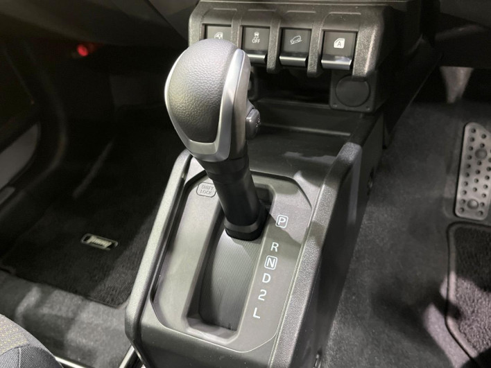 2025 Suzuki Jimny 3BA-JB64W (UW-69f2a47c7c0b3)[23]