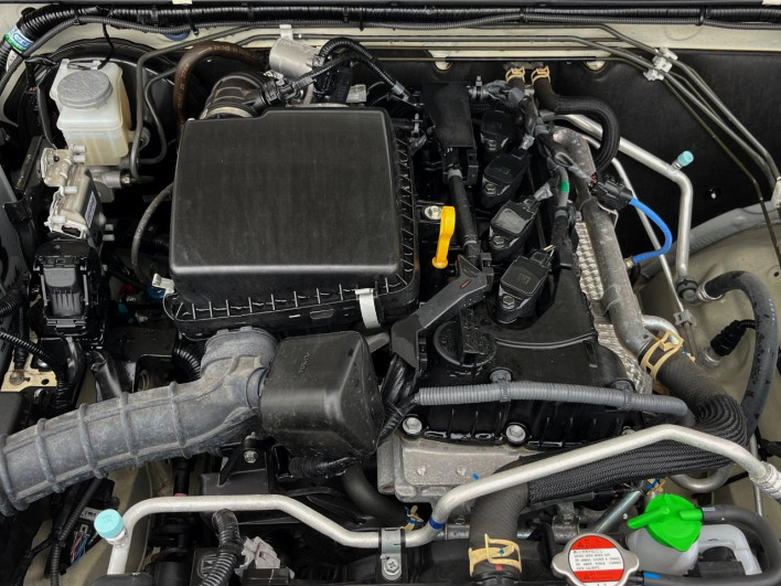 2020 Suzuki Jimny Sierra 3BA-JB74W (UW-69f2a47e4a94f)[4]