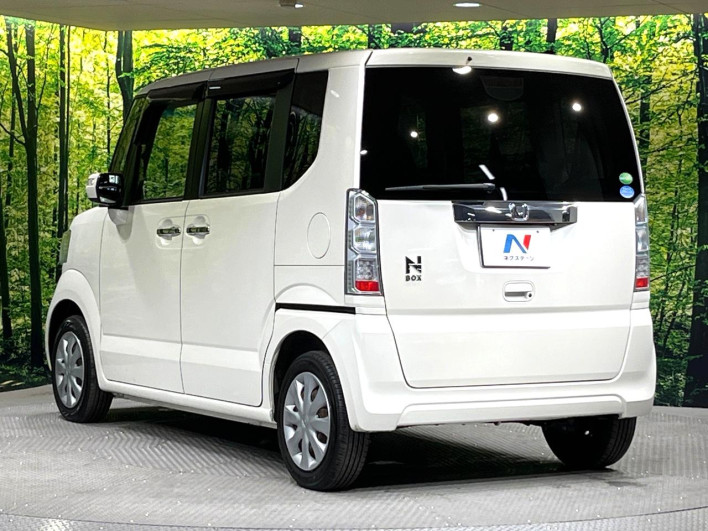 2015 Honda N-BOX DBA-JF1 (UW-69f2a481244b0)[21]
