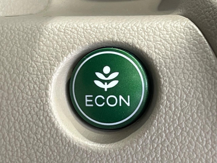 2015 Honda N-BOX DBA-JF1 (UW-69f2a4813c3ee)[27]