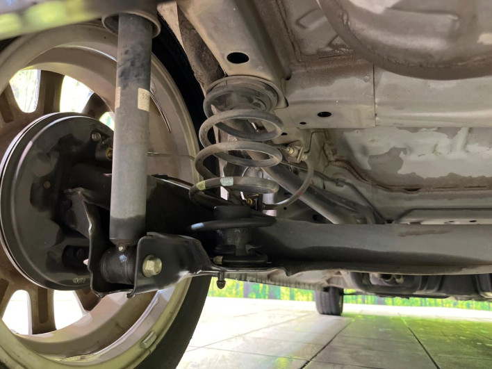 2014 Honda N-BOX CUSTOM DBA-JF1 (UW-69f2a4822eca5)[24]