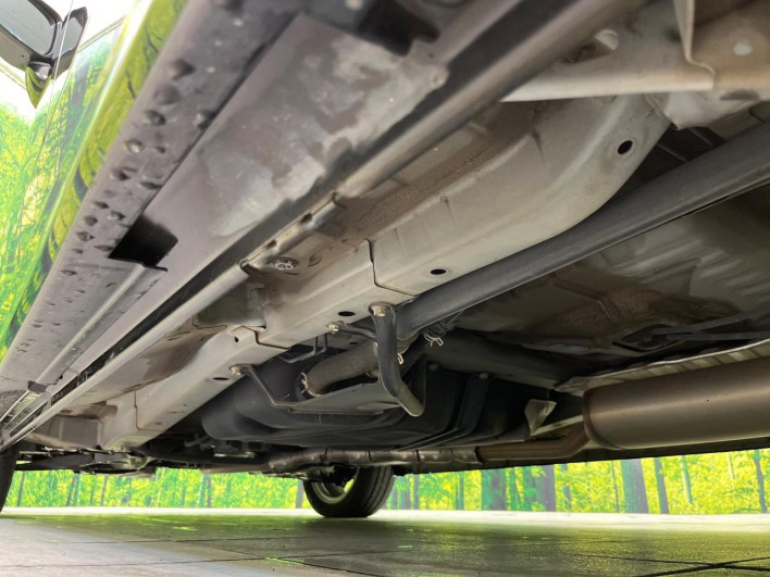 2014 Honda N-BOX CUSTOM DBA-JF1 (UW-69f2a4822eca5)[25]