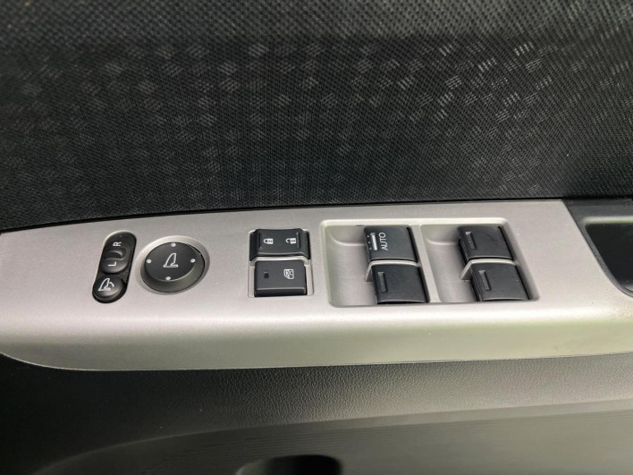 2015 Honda N-BOX CUSTOM DBA-JF1 (UW-69f2a4829a805)[15]