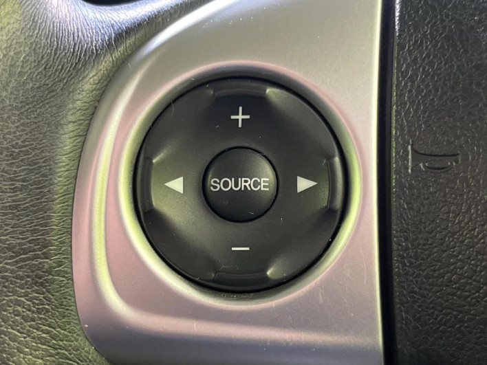 2015 Honda N-BOX CUSTOM DBA-JF1 (UW-69f2a4829a805)[19]