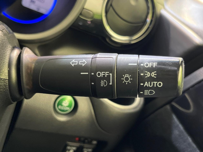 2015 Honda N-BOX CUSTOM DBA-JF1 (UW-69f2a4829a805)[21]