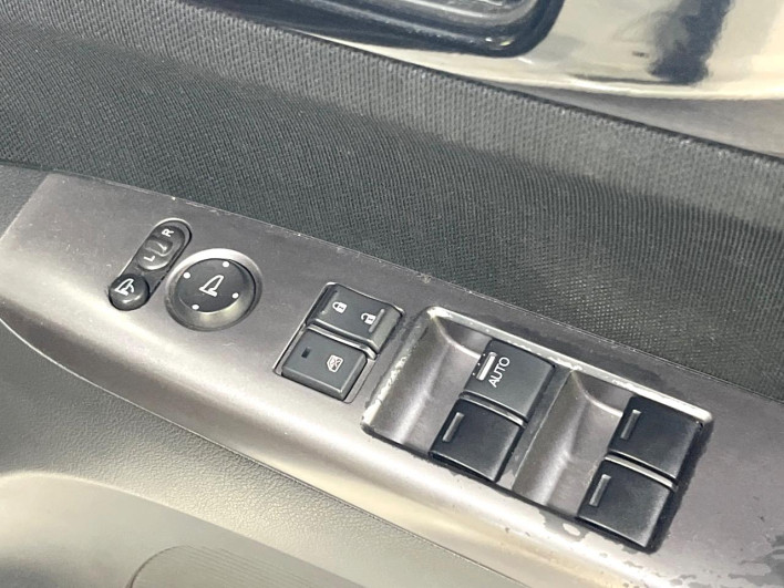 2016 Honda N-BOX CUSTOM DBA-JF1 (UW-69f2a4837a405)[6]