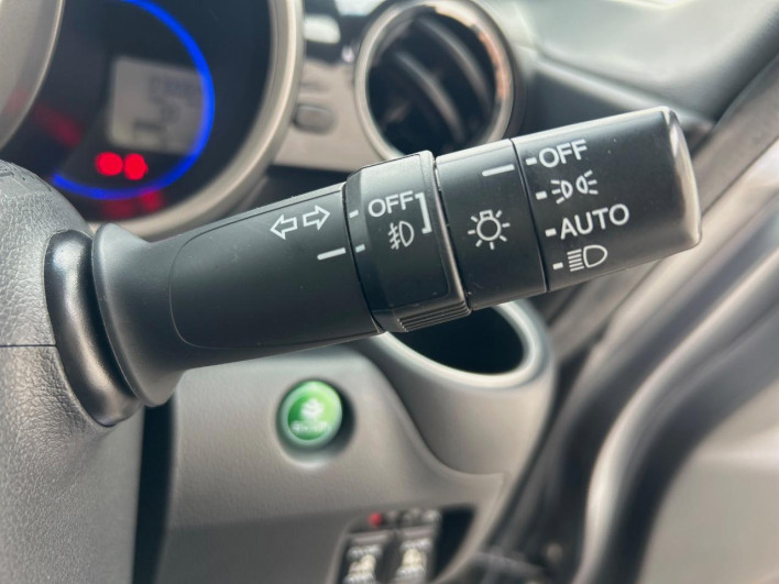 2013 Honda N-BOX+ Custom DBA-JF1 (UW-69f2a4846af53)[29]