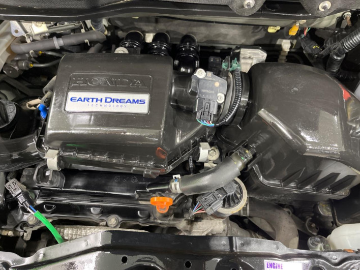 2017 Honda N-BOX CUSTOM DBA-JF2 (UW-69f2a484ebbc0)[4]