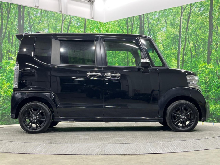 2017 Honda N-BOX CUSTOM DBA-JF2 (UW-69f2a484ebbc0)[13]