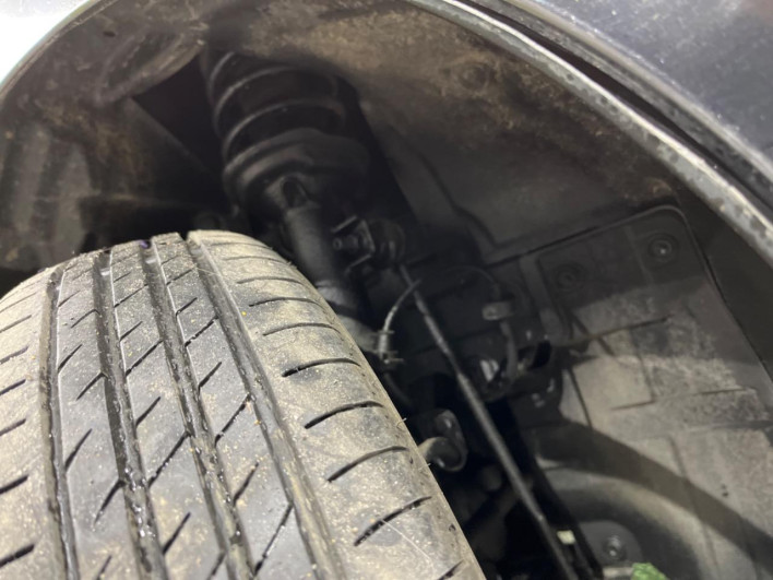 2017 Honda N-BOX CUSTOM DBA-JF2 (UW-69f2a484ebbc0)[9]