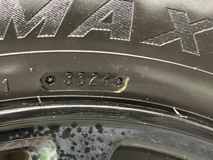 2017 Honda N-BOX CUSTOM DBA-JF2 (UW-69f2a484ebbc0)[8]